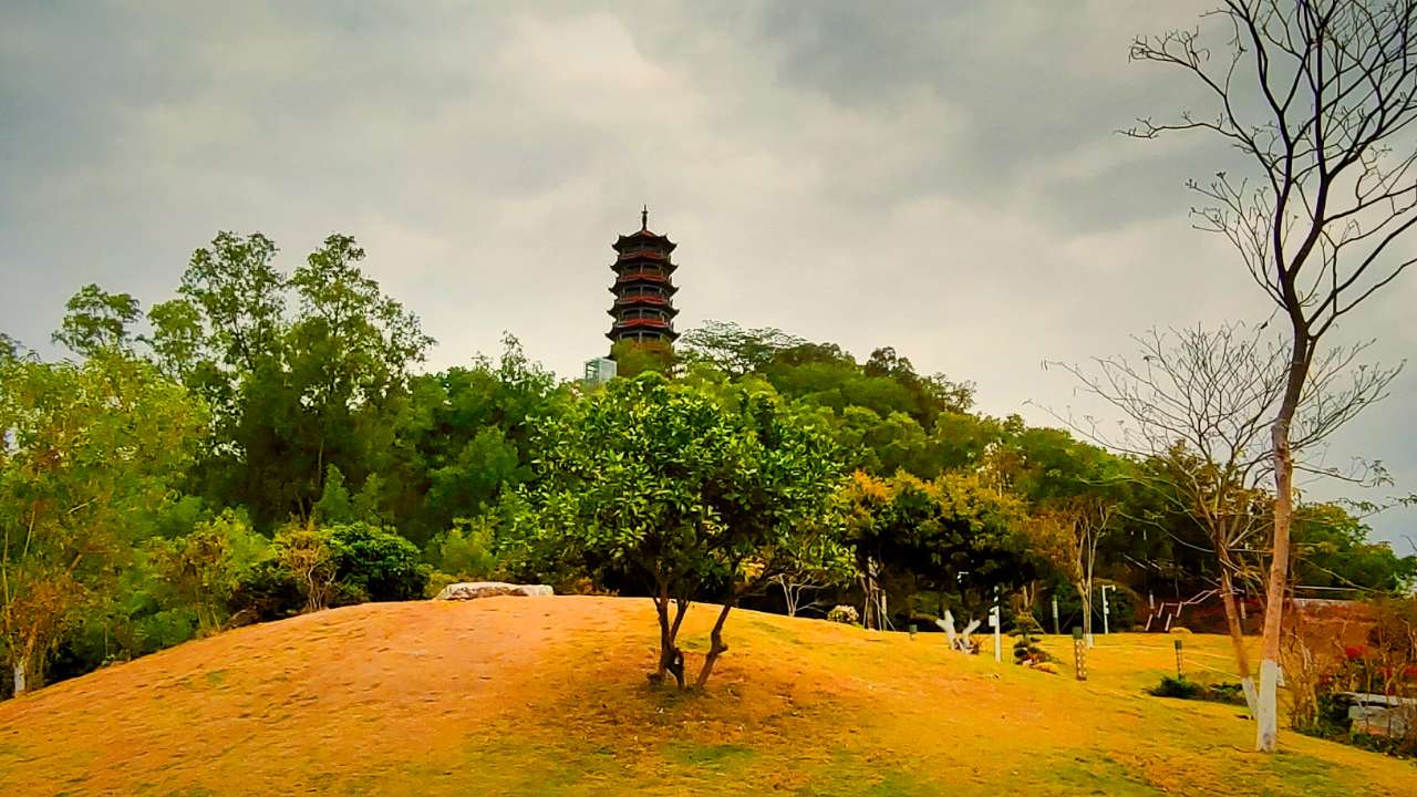 明和塔